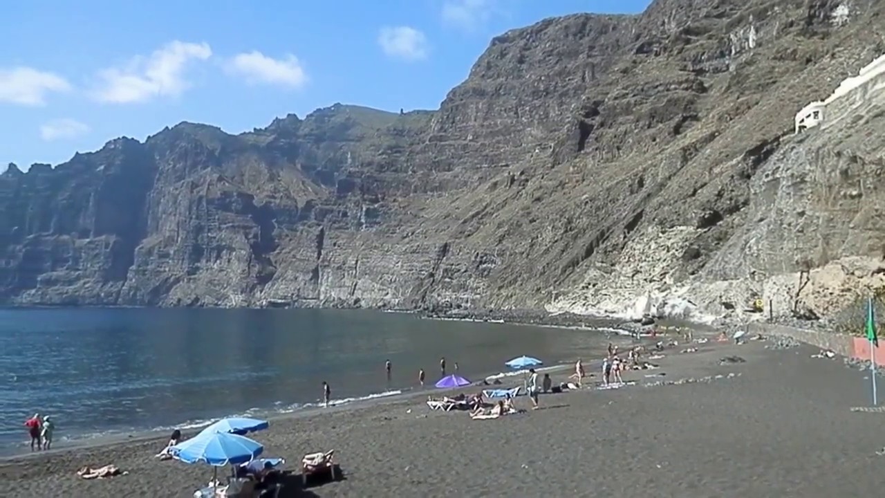 playa de los gigantes.jpg