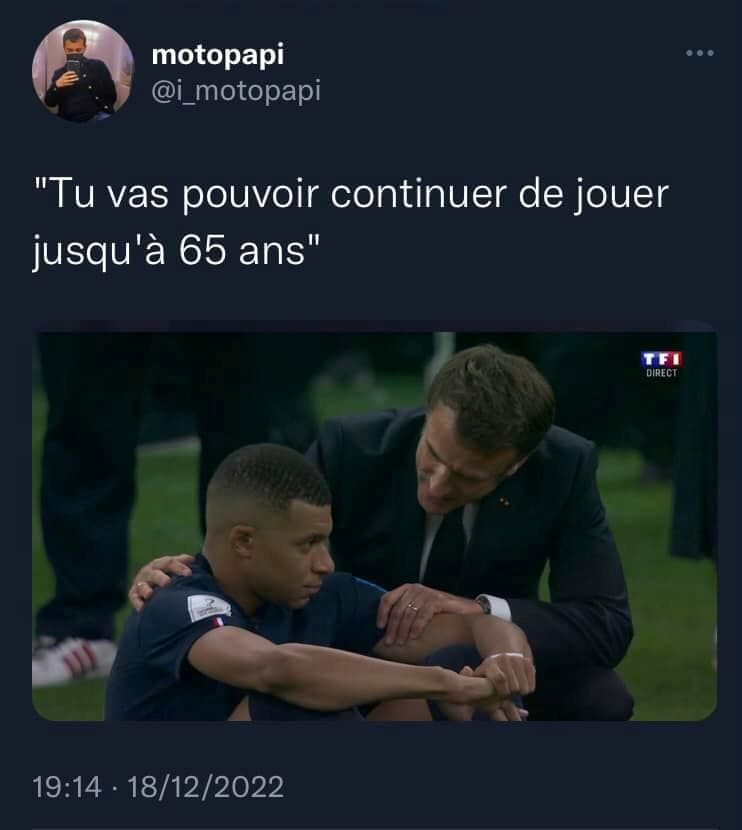 Mbappé Macron.jpg